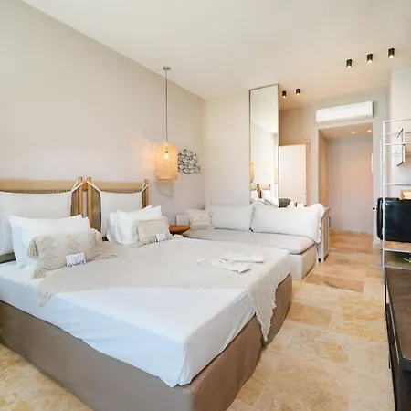 Essentia Luxury Aparthotel