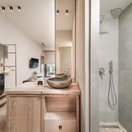 Aparthotel Essentia Luxury Koinira