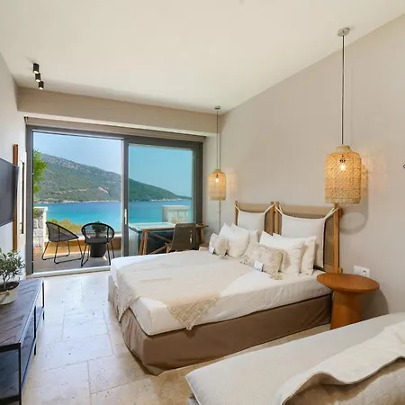 Essentia Luxury 3* Koinira