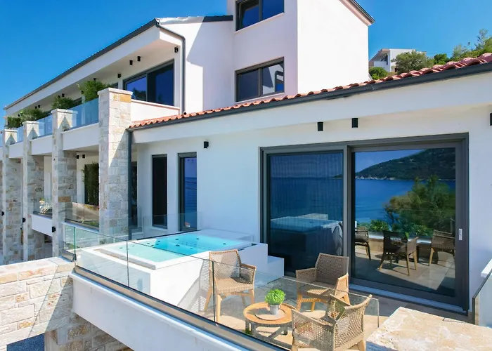 Ξενοδοχείο με διαμερίσματα Essentia Luxury