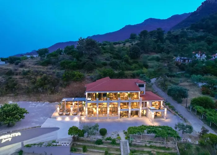 Ξενοδοχείο με διαμερίσματα Essentia Luxury 3*