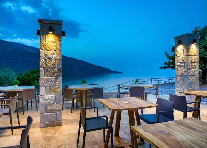 Ξενοδοχείο με διαμερίσματα Essentia Luxury 3*