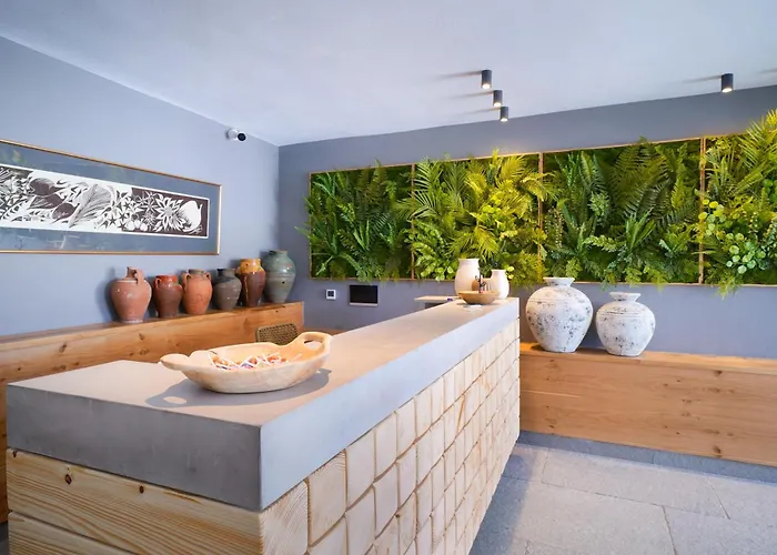 Ξενοδοχείο με διαμερίσματα Essentia Luxury 3*