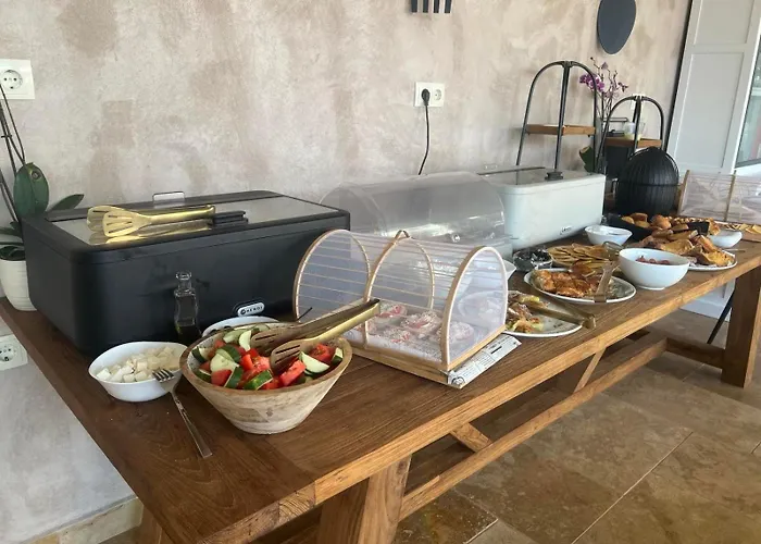 Essentia Luxury Ξενοδοχείο με διαμερίσματα 3*