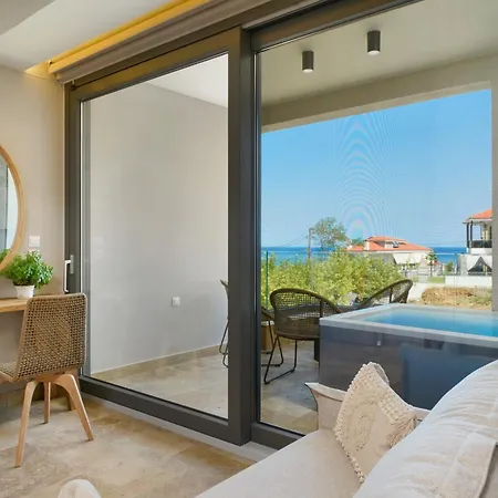 Essentia Luxury 3*