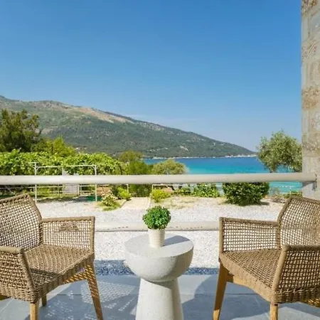 Essentia Luxury 3*