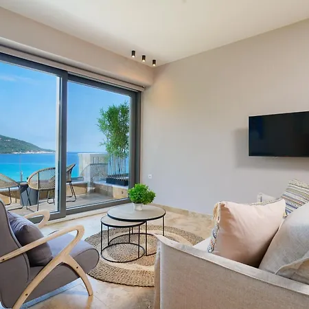 Essentia Luxury